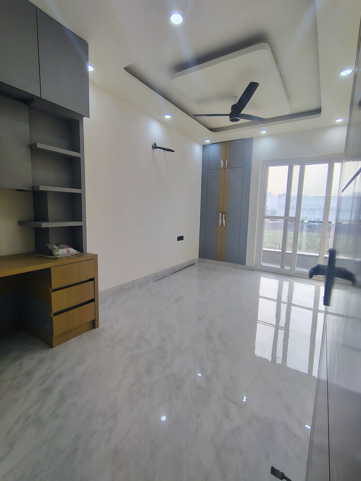 Kitchen, sector 85 3 Bedroom 1255 Sq.Ft. Builder Floor In Sector 85 Faridabad 9561355