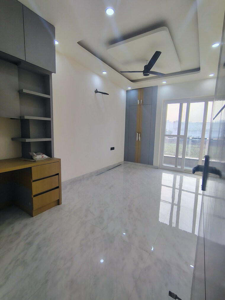 Kitchen, sector 85 3 Bedroom 1255 Sq.Ft. Builder Floor In Sector 85 Faridabad 9561355