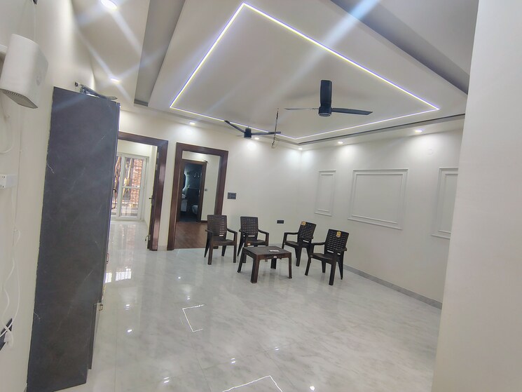  Parking, sector 85 3 Bedroom 1255 Sq.Ft. Builder Floor In Sector 85 Faridabad 9561355