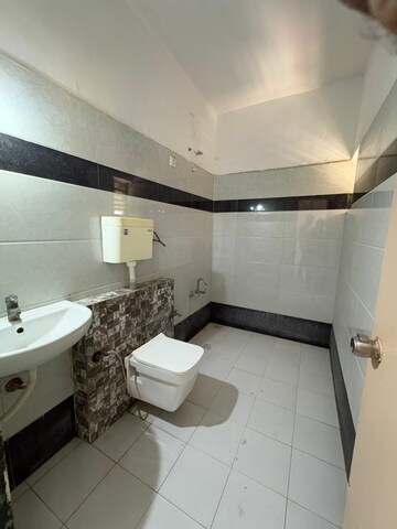 Master Bedroom in 3 BHK Villa at Shela – for Rent