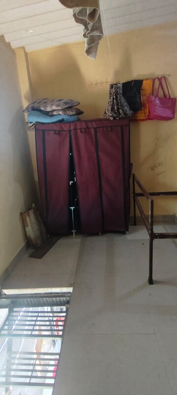 Furnished Amenities in 1 RK Apartment at Ghatkopar West – for Rent