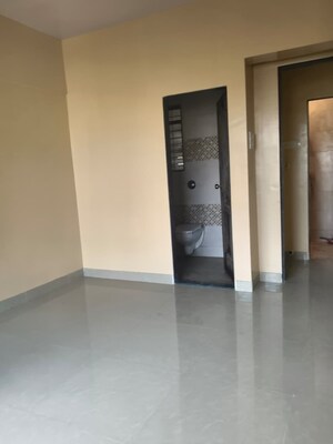 Room in 1.5 BHK Apartment at Elite The Crown, Tilak Nagar – for Rent