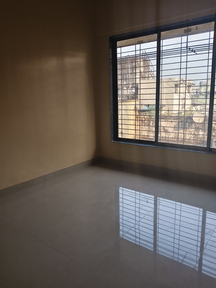 Room, elite-the-crown 1.5 Bedroom 560 Sq.Ft. Apartment In Tilak Nagar Mumbai 9561425