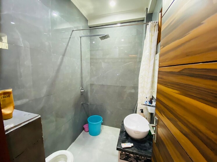 Bathroom, sector 88 2 Bedroom 1050 Sq.Ft. Builder Floor In Sector 88 Faridabad 9561558