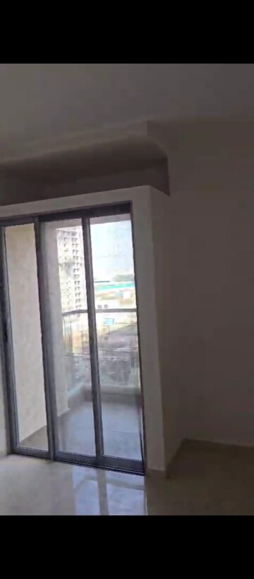 Room in 3 BHK Apartment at Vilas Javdekar Yashwin Enchante, Kharadi – for Rent