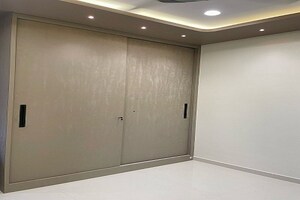 Room in 2 BHK Apartment at Kanakia Spaces Zen World, Kanjurmarg East – for Rent