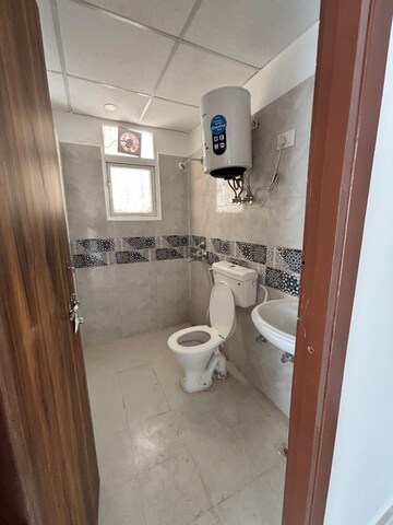 Bathroom in 2 BHK Apartment at Signature Global Prime, Sector 63a – for Rent