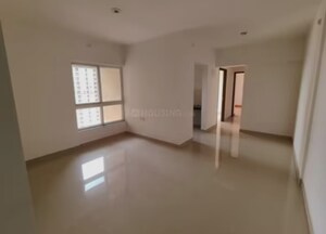 Room in 1 BHK Apartment at DB Orchid Ozone, Dahisar East – for Rent