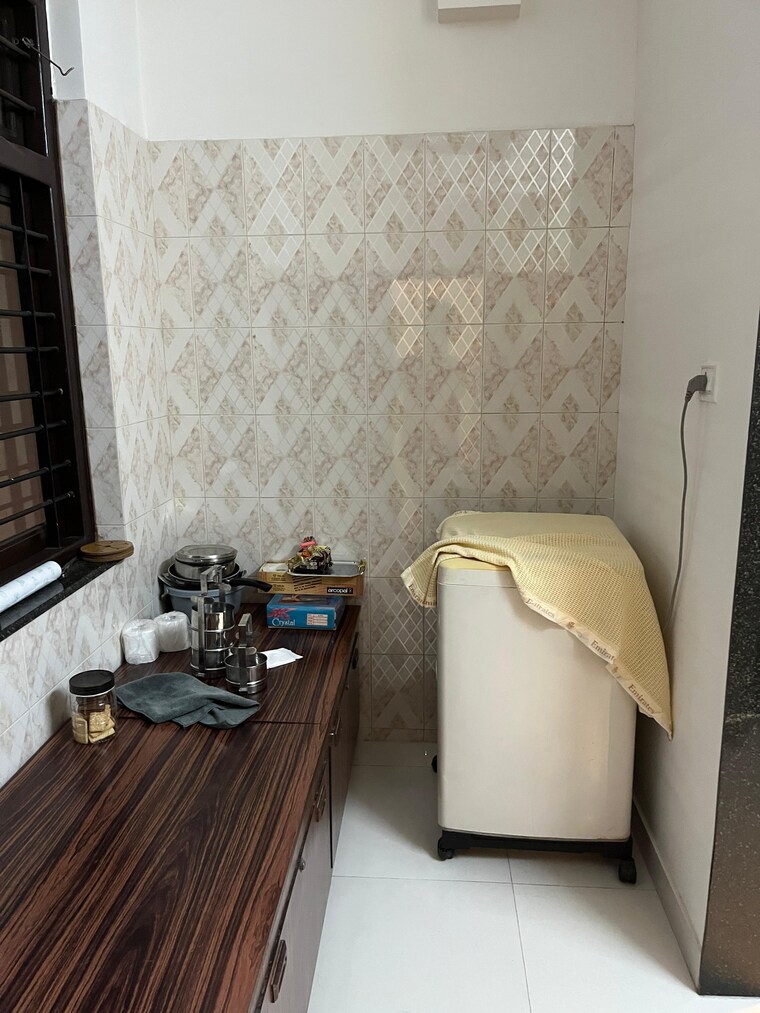 undefined, mahim 2 Bedroom 650 Sq.Ft. Apartment In Mahim Mumbai 9561671