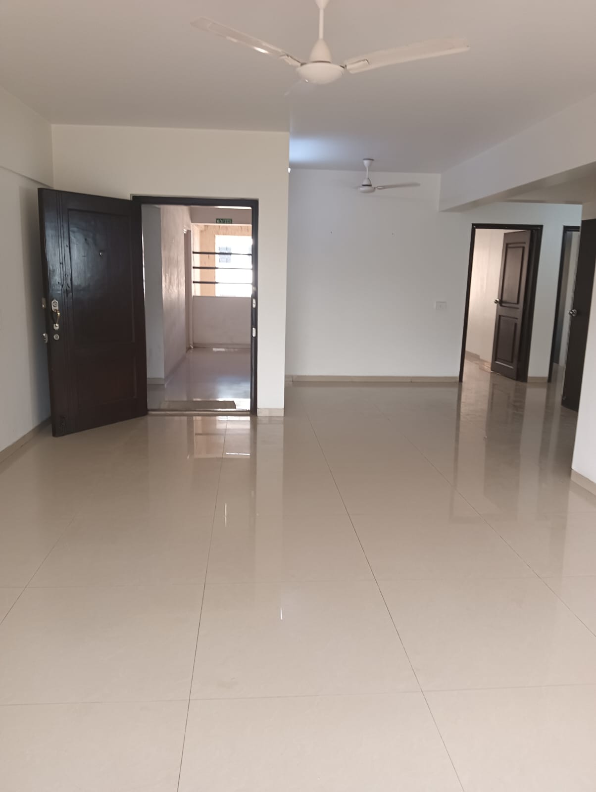 3 BHK 1200 Sq.Ft. Apartment in Capri Heights