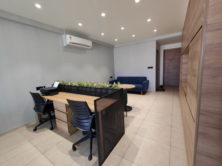 Team Area, samvaad-east-face Commercial Office Space 800 Sq.Ft. In Ambli Ahmedabad 9561754