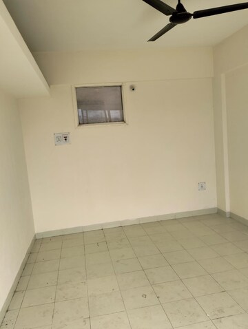 Room in 3 BHK Apartment at Aditya Shagun, Bavdhan – for Rent