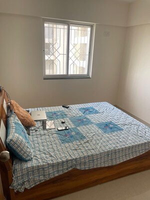 Bedroom in 1 BHK Apartment at Kalyani Nagar – for Rent