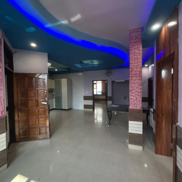 Building Lobby in 3 BHK Villa at Sector 21 – for Rent
