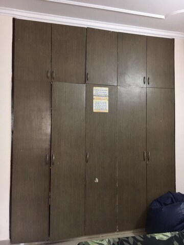 Bathroom in 2 BHK Builder Floor at Sector 46 – for Rent