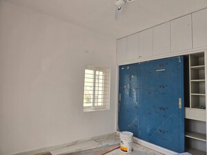Room in 2 BHK Apartment at Kondapur – for Rent
