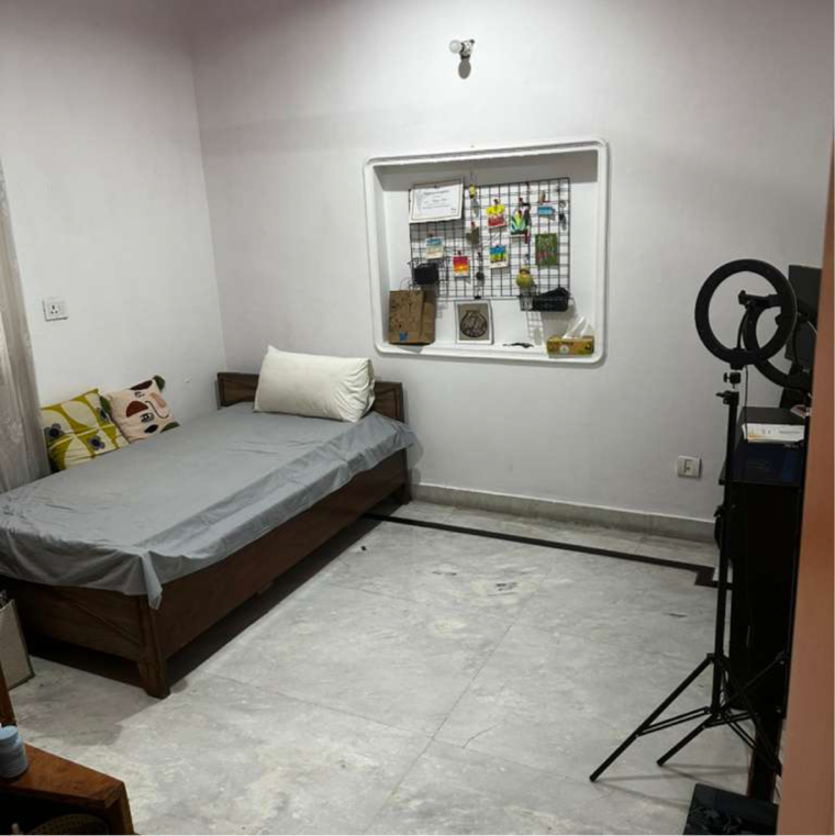 Living Room, sector 23 3 Bedroom 1850 Sq.Ft. Villa In Sector 23 Gurgaon 9562015