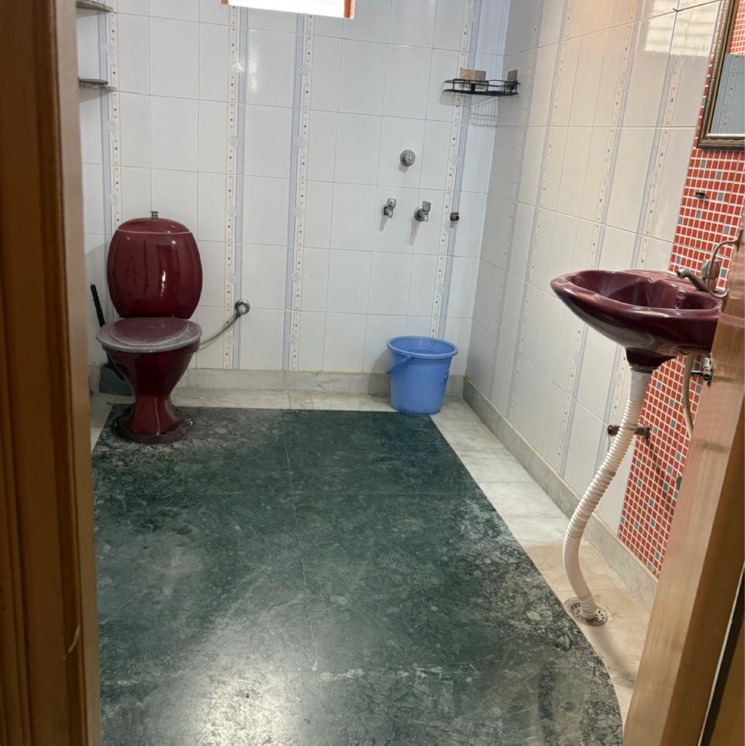 Living Room, sector 23 3 Bedroom 1850 Sq.Ft. Villa In Sector 23 Gurgaon 9562015