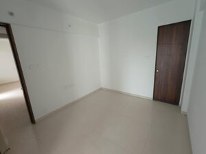 Room in 1 BHK Apartment at Wadgaon Sheri – for Rent