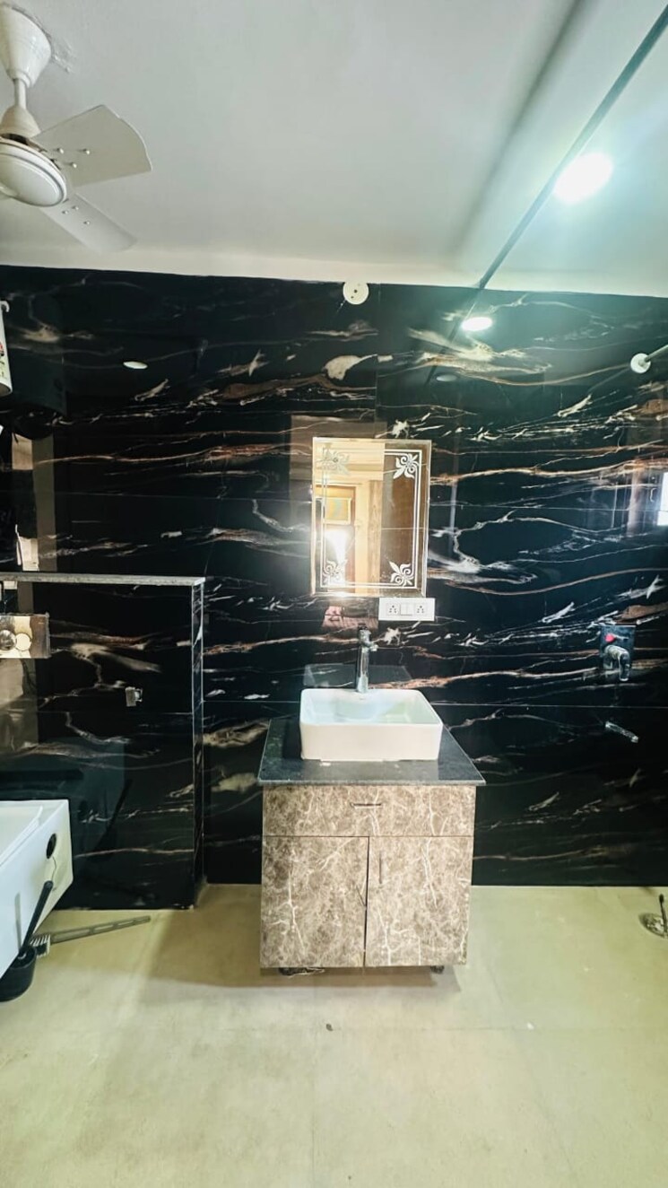 undefined, saket 3 Bedroom 1200 Sq.Ft. Builder Floor In Saket Delhi 9562008