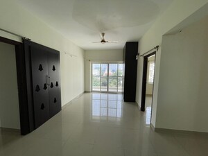 Room in 2 BHK Apartment at Windsor Four Seasons Phase I, Bannerghatta Road – for Sale