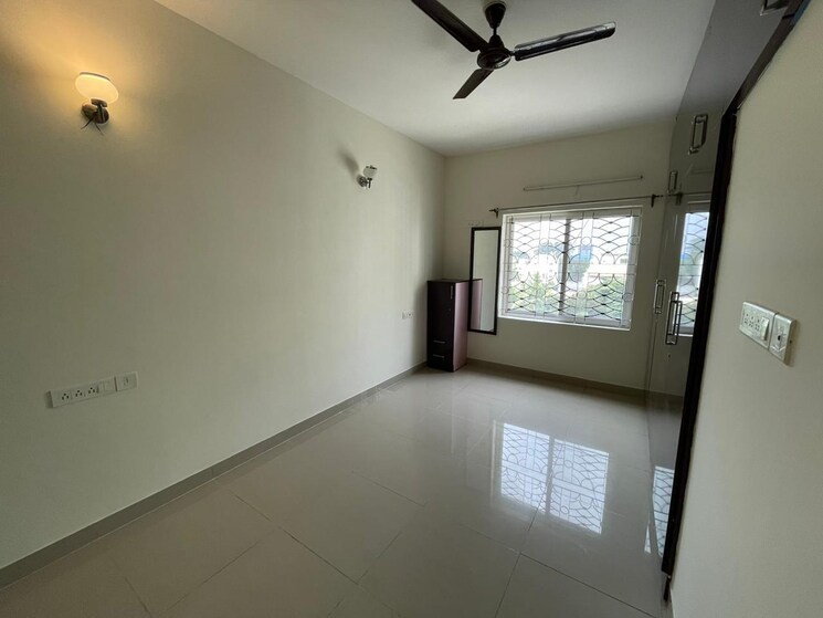 Room, windsor-four-seasons-phase-i 2 Bedroom 1166 Sq.Ft. Apartment In Bannerghatta Road Bangalore 9561931