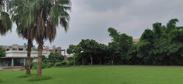  Plot – Garden View at Supertech Golf Country Plots, Sector 22b Yamuna Expressway - for Sale
