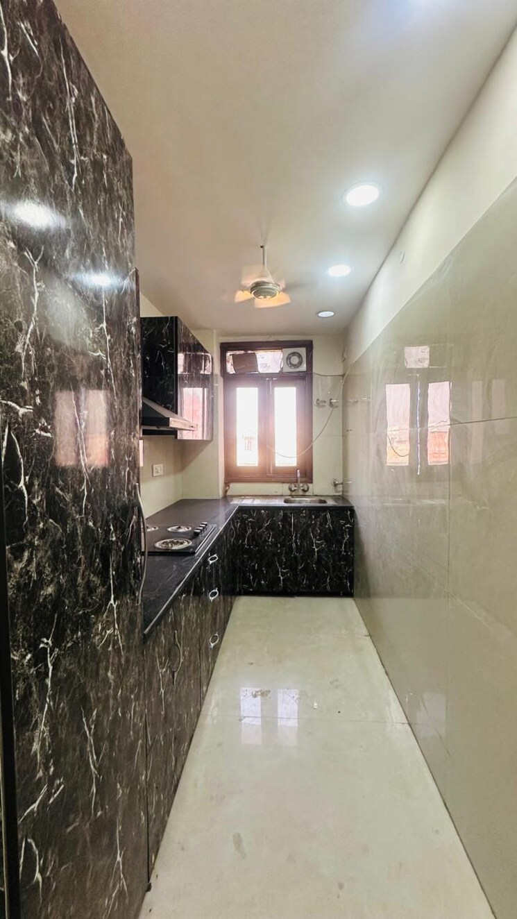 Kitchen, saket 2 Bedroom 850 Sq.Ft. Builder Floor In Saket Delhi 9562115