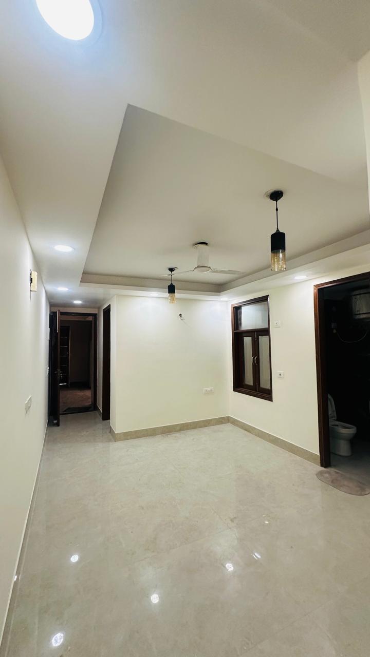 2 BHK Builder Floor For Rent in Saket 