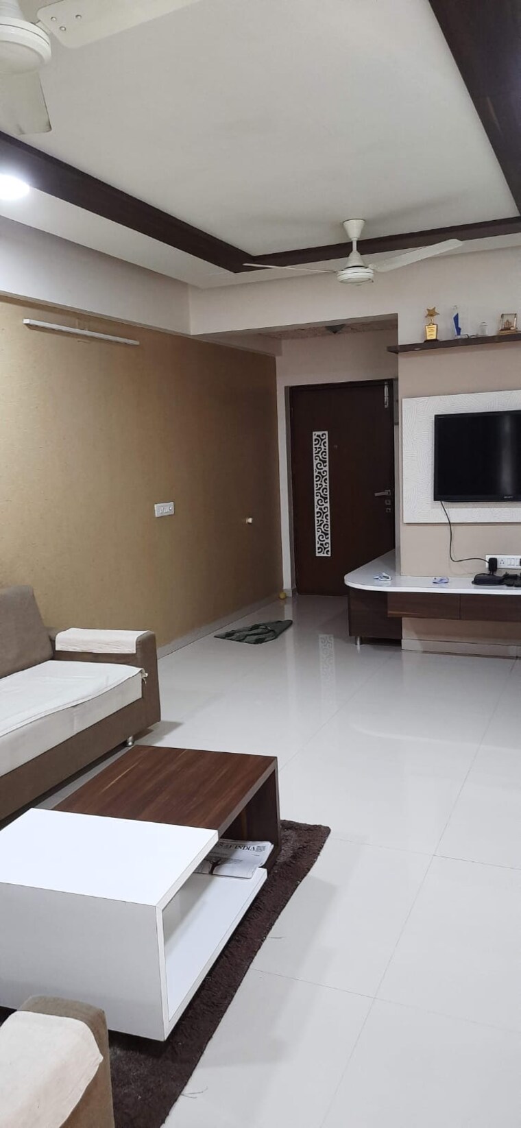 Living Room, sg highway 3 Bedroom 1850 Sq.Ft. Apartment In Sg Highway Ahmedabad 9562156