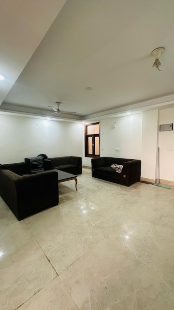 3 BHK Builder Floor For Rent in Saket