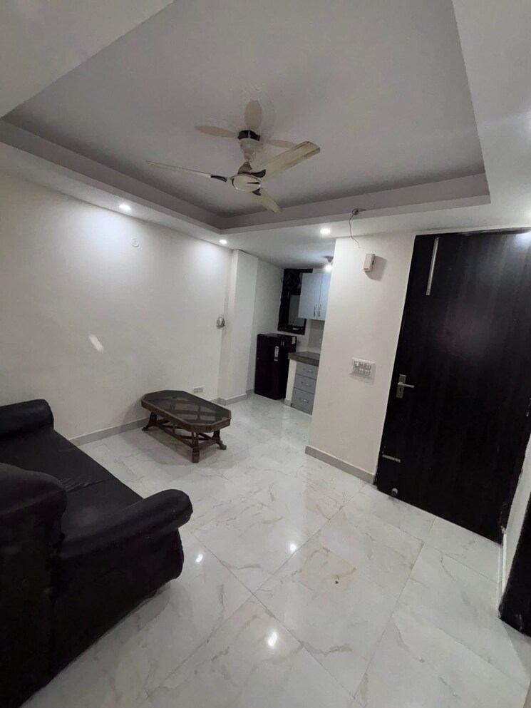 Living Room, chattarpur 1 Bedroom 450 Sq.Ft. Builder Floor In Chattarpur Delhi 9562206