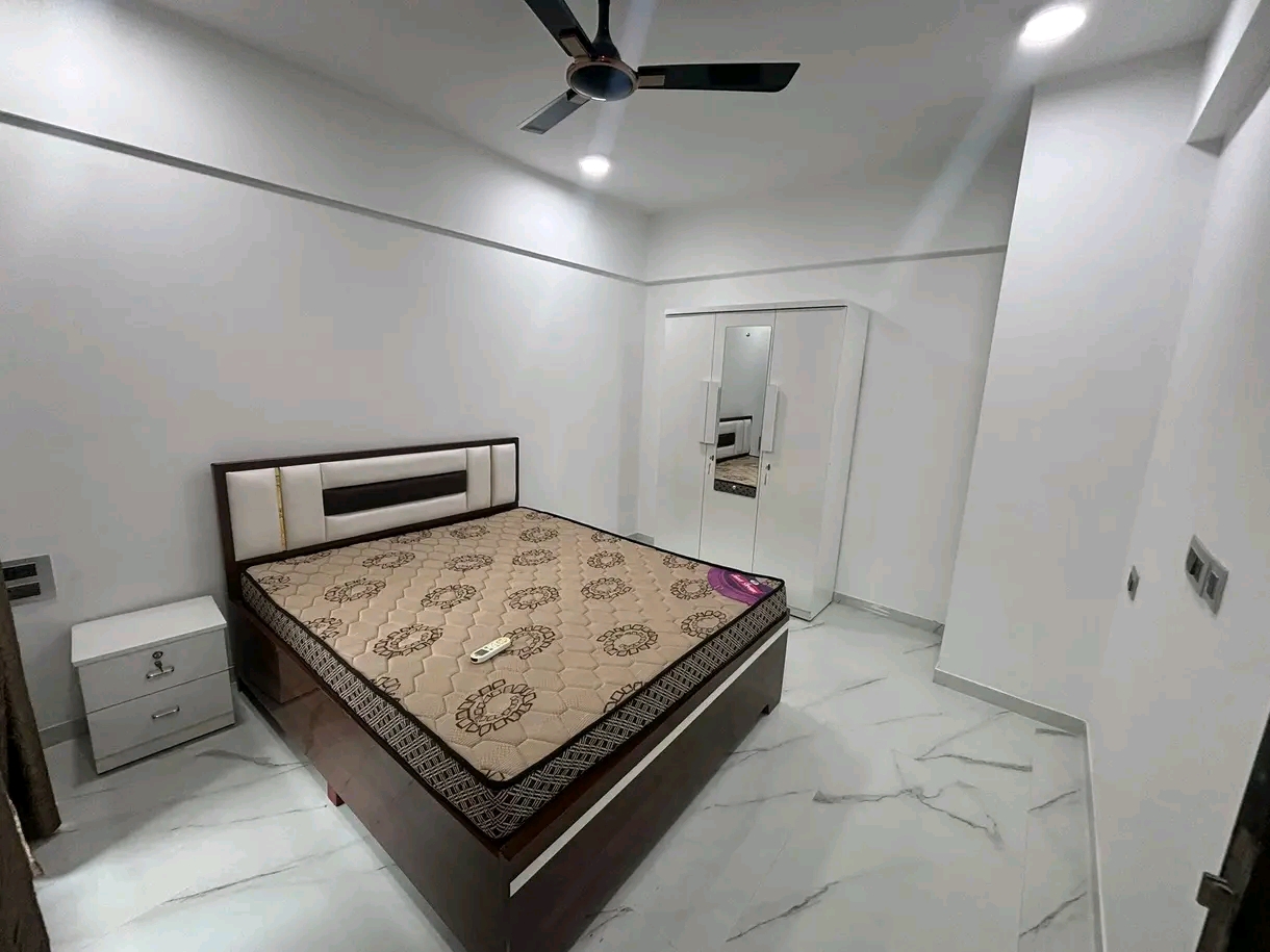 2 BHK Apartment For Sale in Nahars Optionz Shopping Plaza CHS