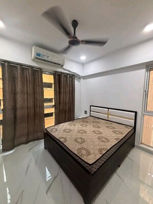 Bedroom in 2 BHK Apartment at Nahars Optionz Shopping Plaza CHS, Chandivali – for Sale