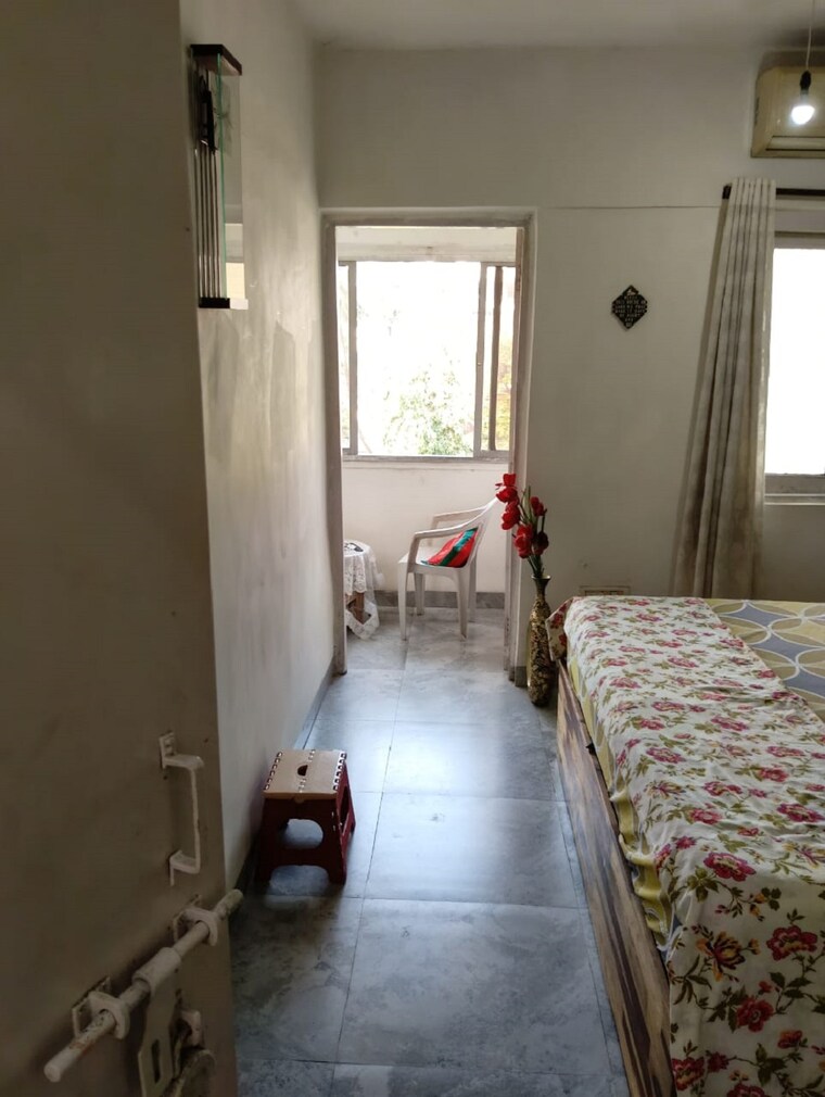 undefined, bandra west 2 Bedroom 700 Sq.Ft. Apartment In Bandra West Mumbai 9562217