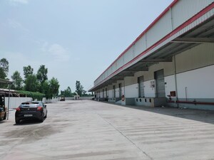  Warehouse For Rent in Kanpur Road