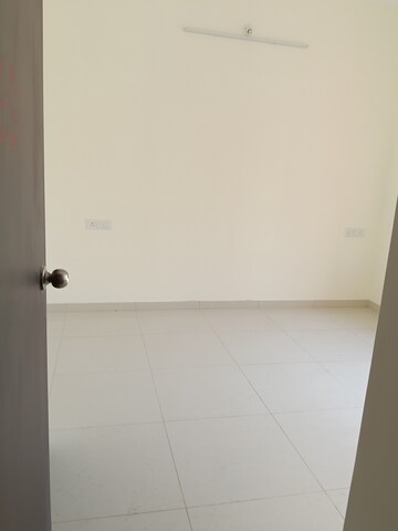 Room in 2 BHK Apartment at Kolte Patil Life Republic, Hinjewadi – for Rent