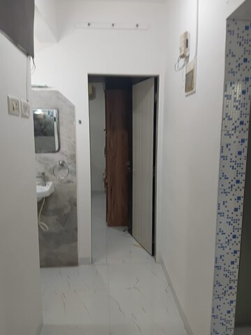 Bathroom in 2 BHK Apartment at Diamond Apartment Powai, Powai – for Rent