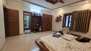Bedroom in 5 BHK Villa at Sindhu Bhavan Road – for Rent