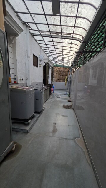 Building Lobby in 5 BHK Villa at Sindhu Bhavan Road – for Rent