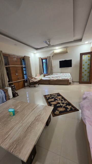 Living Room in 5 BHK Villa at Sindhu Bhavan Road – for Rent