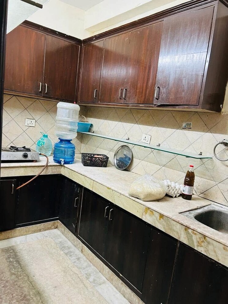 Kitchen, chattarpur 2 Bedroom 850 Sq.Ft. Builder Floor In Chattarpur Delhi 9562336