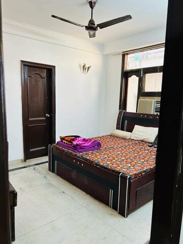 Bedroom in 2 BHK Builder Floor at Chattarpur – for Rent