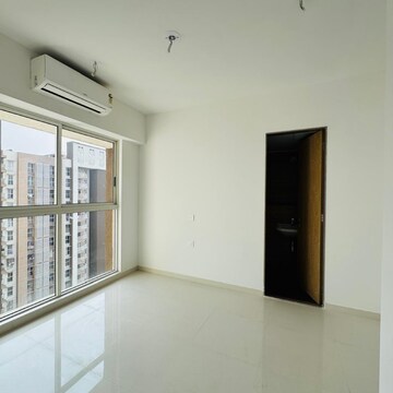 2 BHK Apartment For Rent in Lodha Upper Thane, Mankoli