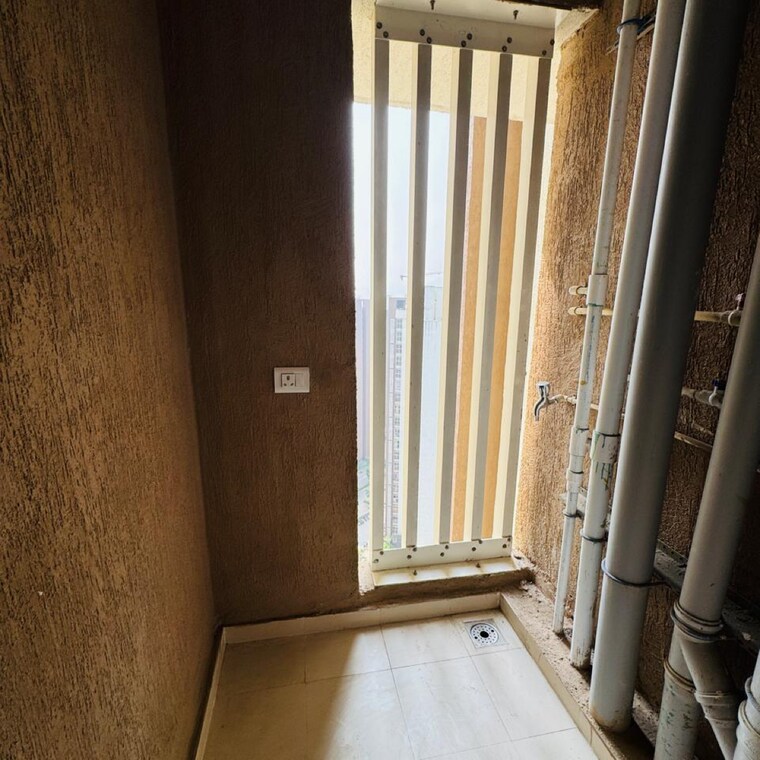 Balcony, lodha-upper-thane 2 Bedroom 530 Sq.Ft. Apartment In Mankoli Thane 9562343