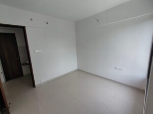 Room in 2 BHK Apartment at Wadgaon Sheri – for Rent