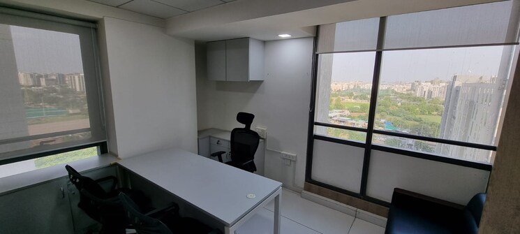 Team Area, true-westgate Commercial Office Space 1890 Sq.Ft. In Makarba Ahmedabad 9562372