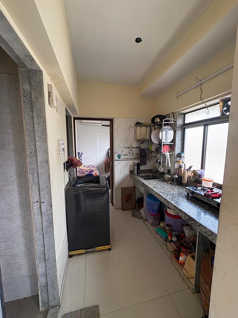 Kitchen, dadar west 1 Bedroom 300 Sq.Ft. Apartment In Dadar West Mumbai 9562401
