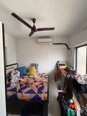 Bedroom in 1 BHK Apartment at Dadar West – for Rent