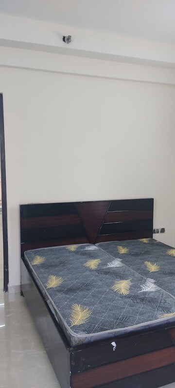 Furnished Amenities in 3 BHK Apartment at Sikka Kimantra Greens, Sector 79 – for Rent